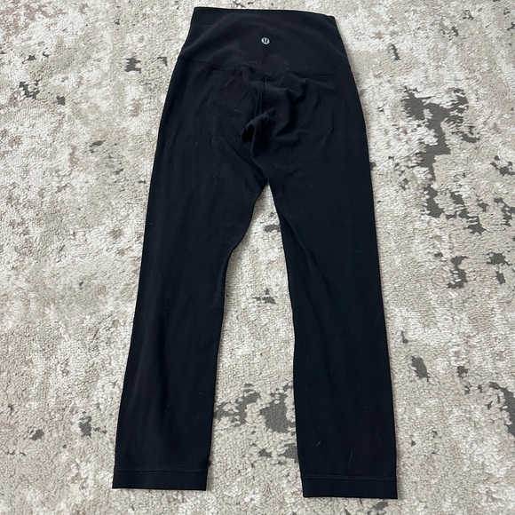 Lululemon Align Crop Leggings 21” Size 2 - Black - Picture 3 of 4